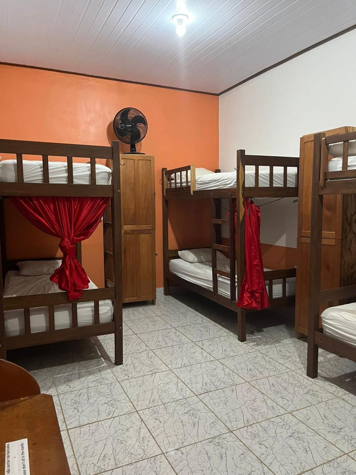 Hostel Pousada Do Tapajos Алтер-ду-Шан Екстер'єр фото